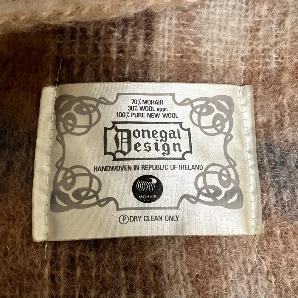 Dongal Design Mohair Blanket /Throw - Large Cream/Gray Wool Plaid 72”x56”
